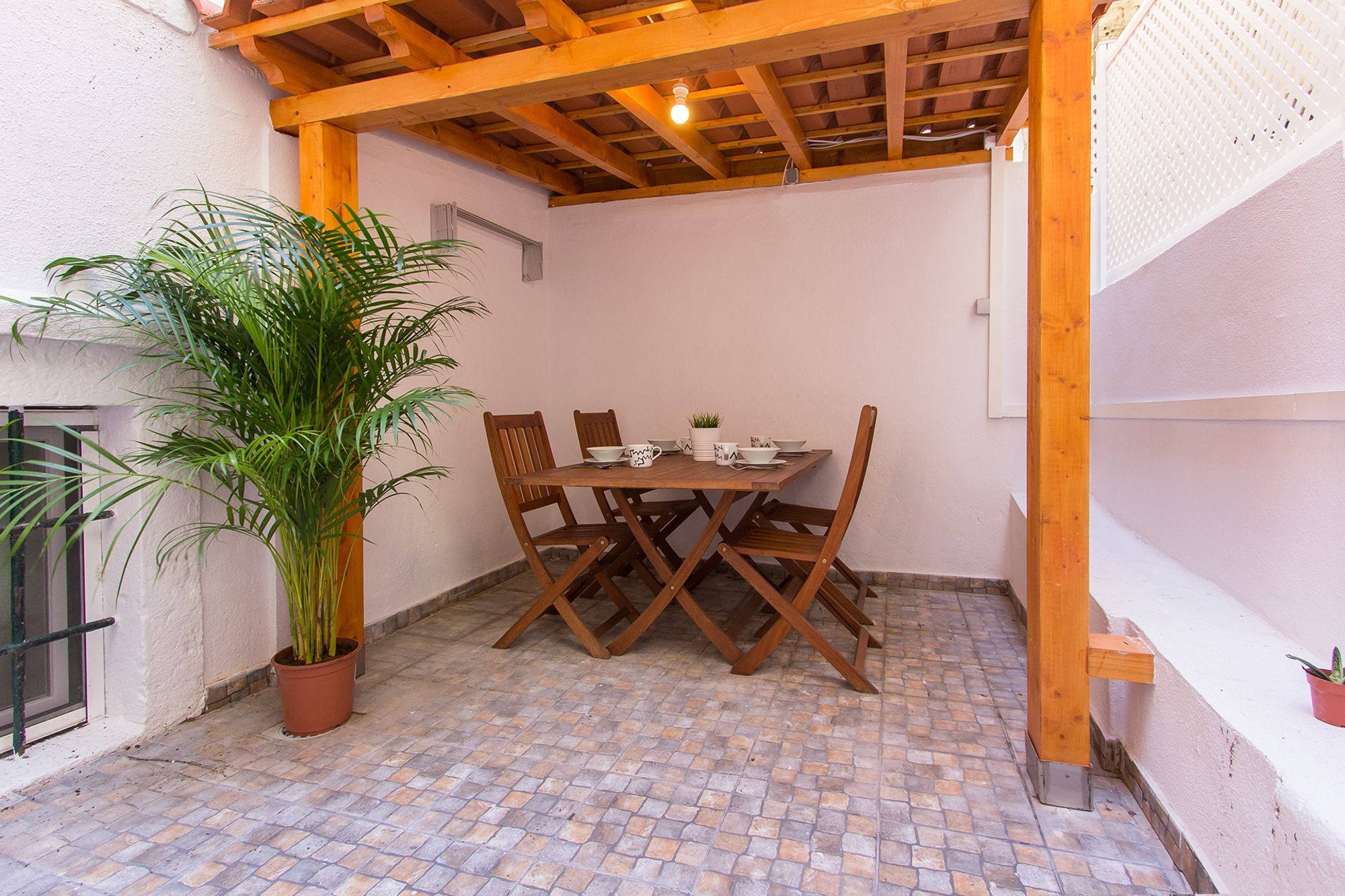 Apartment Principe Real Terrace By Homing *